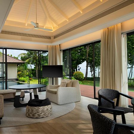 The Shellsea Krabi I Luxury Beach Front Resort & Pool Villa Ao Nam Mao Exterior photo